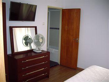 Frühstückspension Residencial Camoes 2*